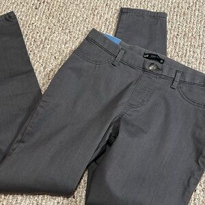 Lee Easy Fit Jegging Size Small Darker Gray Stretch Pants New